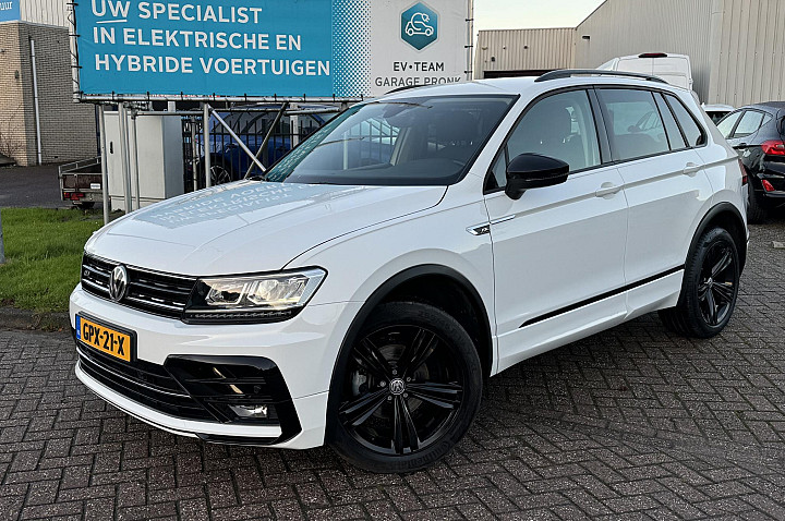 Volkswagen Tiguan Virtual Cockpit 1.5 TSI Comfortline R-LINE CARPLAY/VIRTUAL COCKPIT